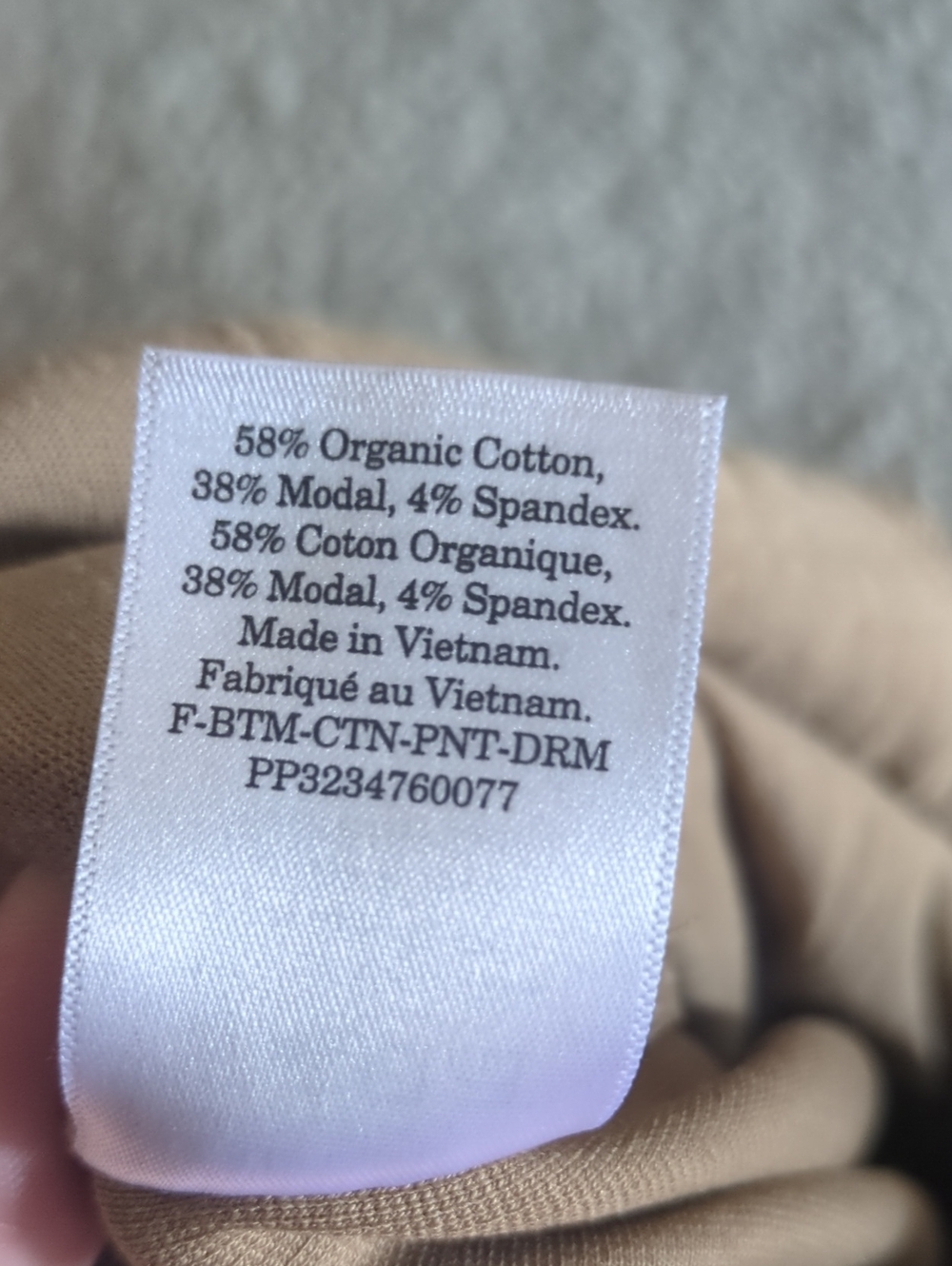 Everlane Slim Pleated Pants - Beige - Picture 4 of 5